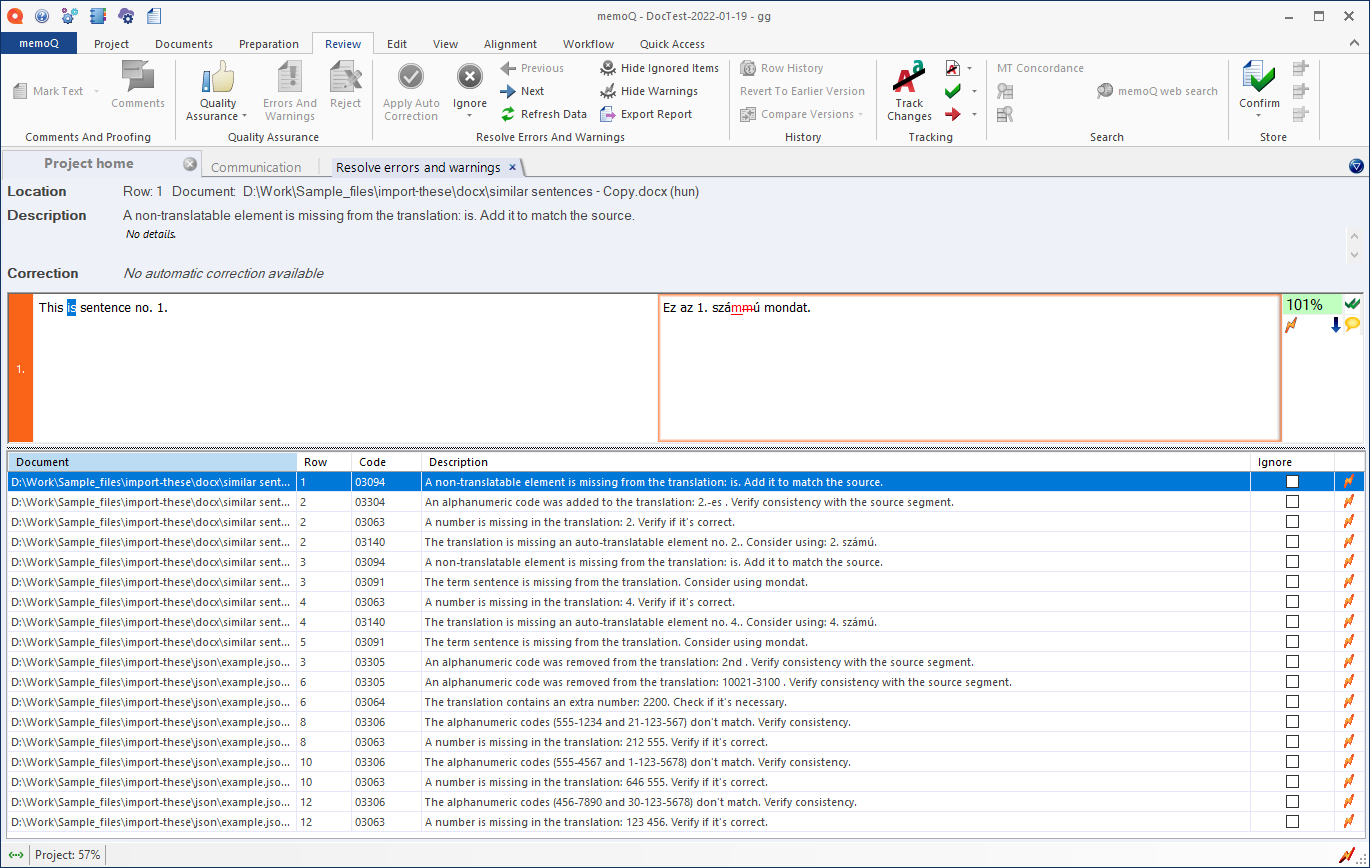 Fenster "memoQ-Projekt" mit geöffneter Registerkarte "Fehler und Warnungen beheben". Die Registerkarte besteht aus Informationen über den Ort des Fehlers, Beschreibung und vorgeschlagener Korrektur. Darunter ist eine Liste aller Fehler und Warnungen.